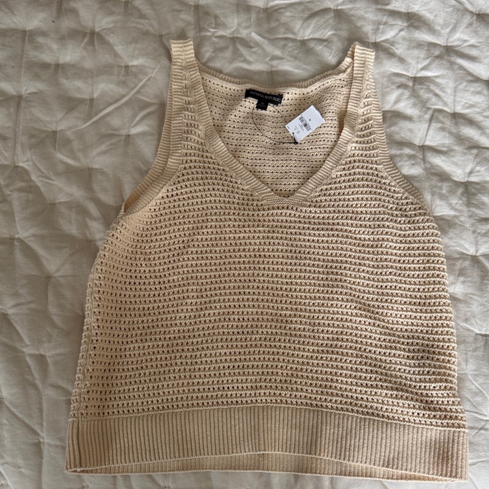 Beige Knit Sleeveless Sweater - Beige/off-white - size M